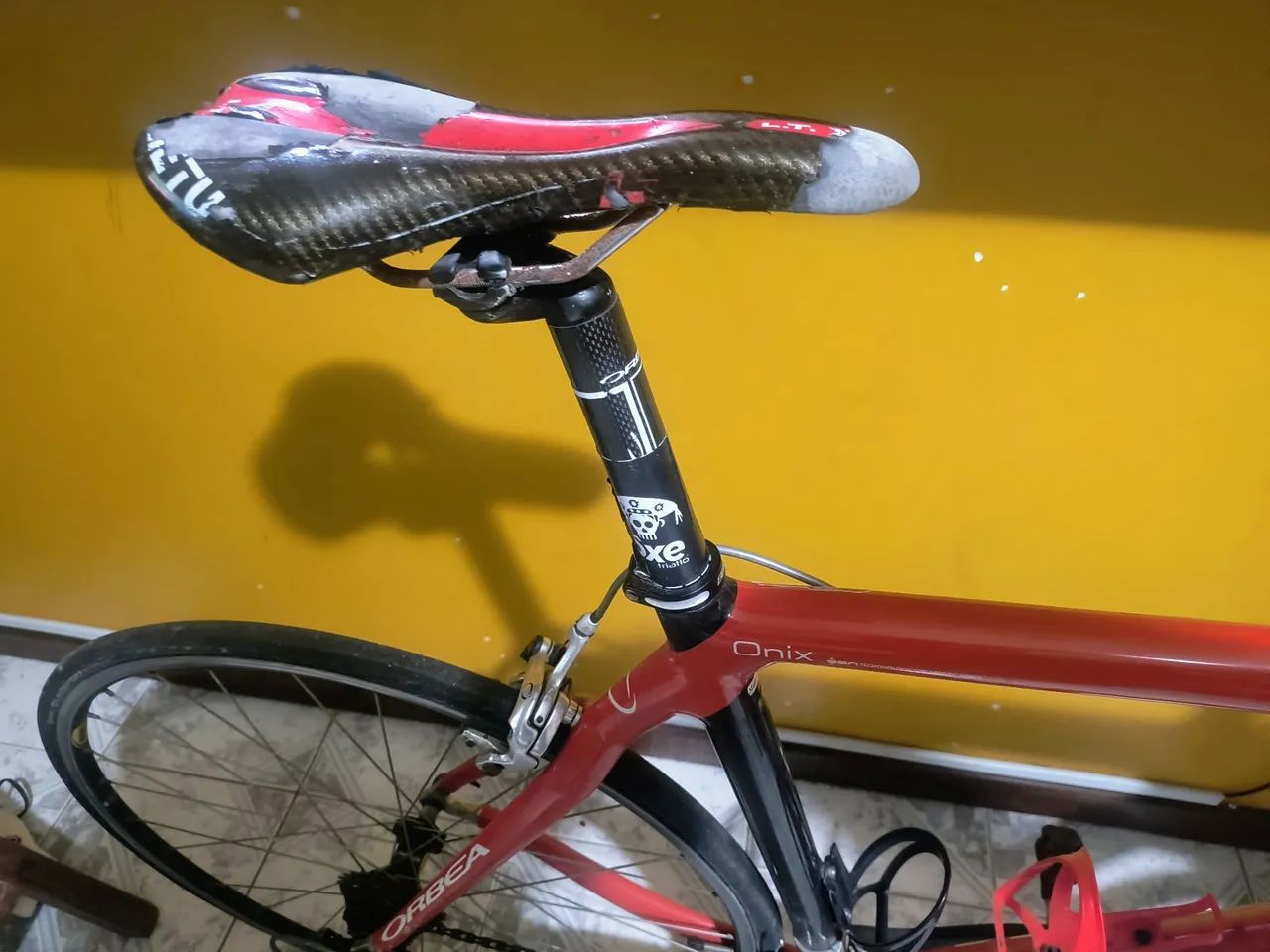Bike Speed Carbono Aro 700 Mavic + Roda reserva Aro 700 Shimano - Foto 5