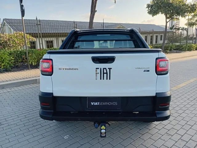 Fiat Strada Volcano 1.3 Flex 8V CD Aut. 2023 - Foto 5