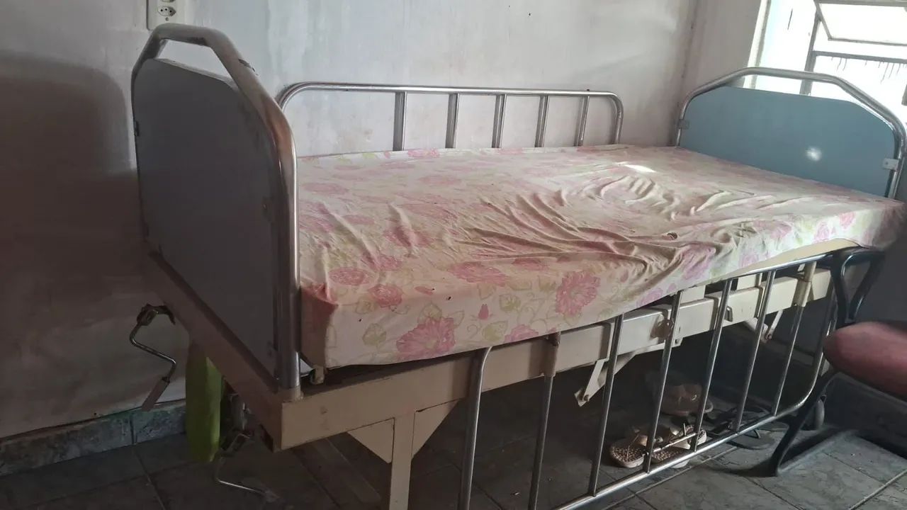 Cama hospitalar  - Foto 3