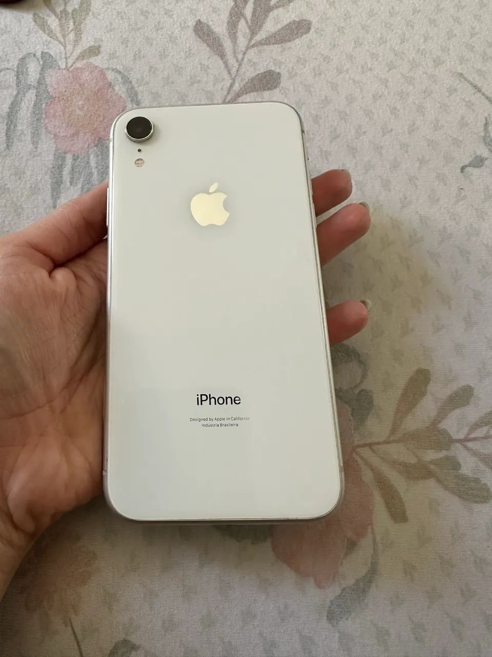iPhone XR 64 gigas branco, todo original - Celulares e Smartphones