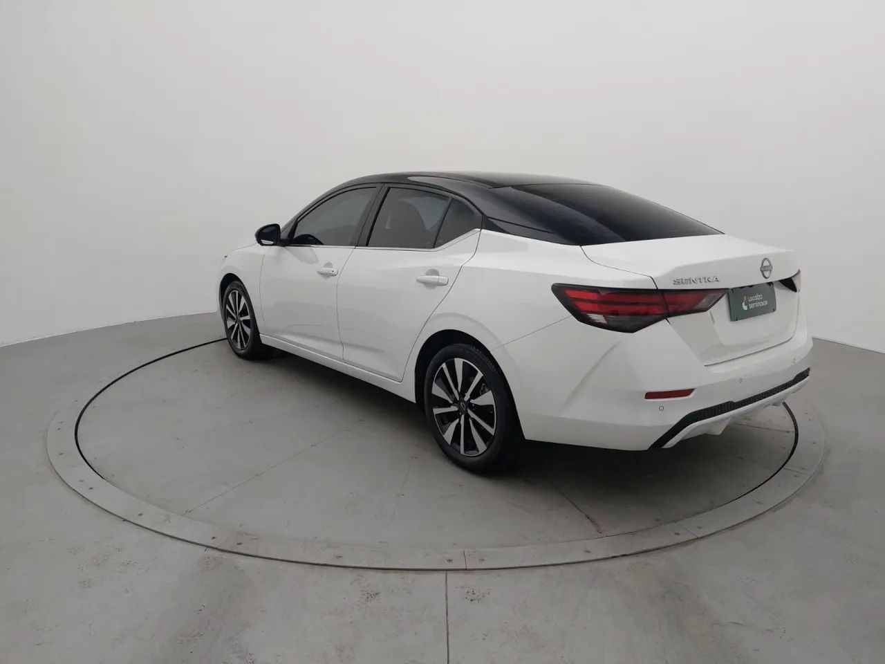 Nissan Sentra Exclu. Int. Premium 2.0 16V Aut., foto 3 de 18