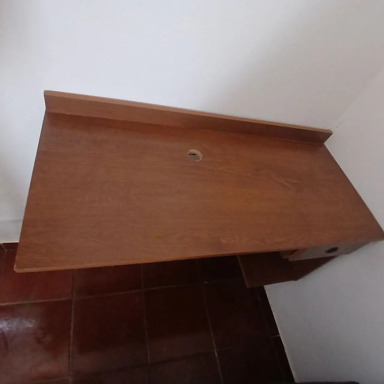 Escrivaninha suspensa com 1 gaveta - Foto 5