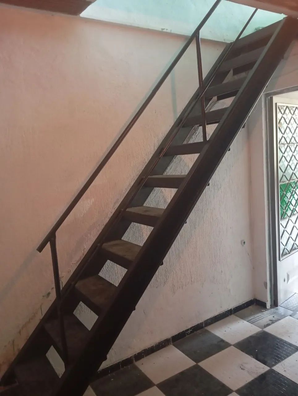 Escadas projetadas sobe medida  - Foto 4