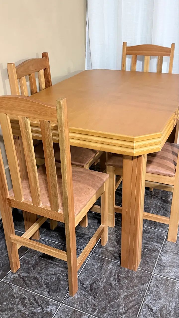 Conjunto mesa 4 cadeiras Madeira - Foto 2