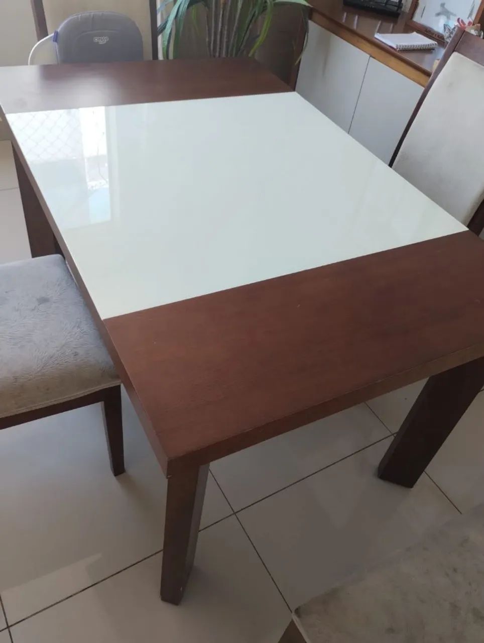 Conjunto mesa com 4 cadeiras  - Foto 4