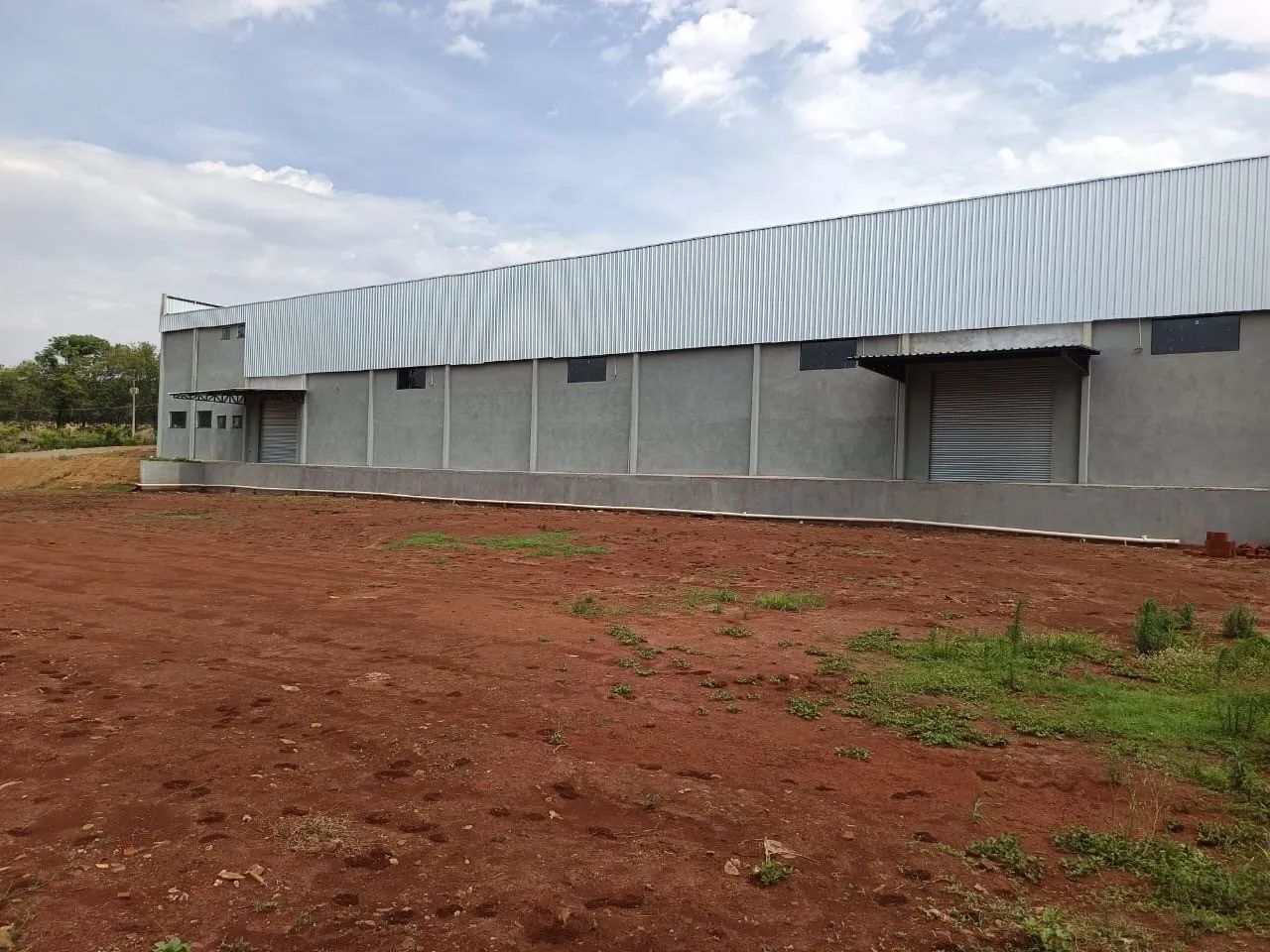 Locação - Barracão Comercial na Pr 317 em Iguaraçu