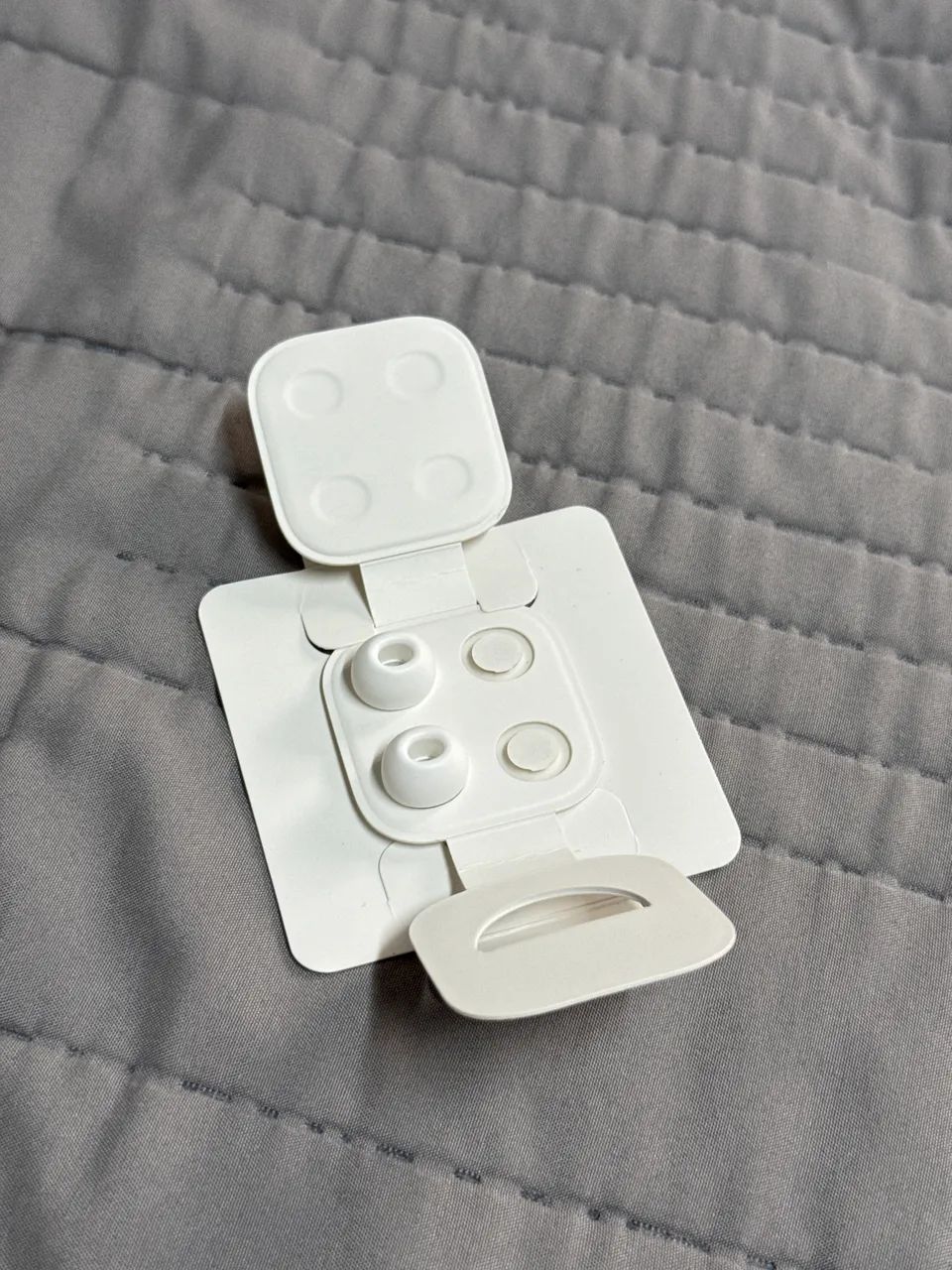 Ponteiras M para AirPods Pro 1 e 2 original - Foto 2