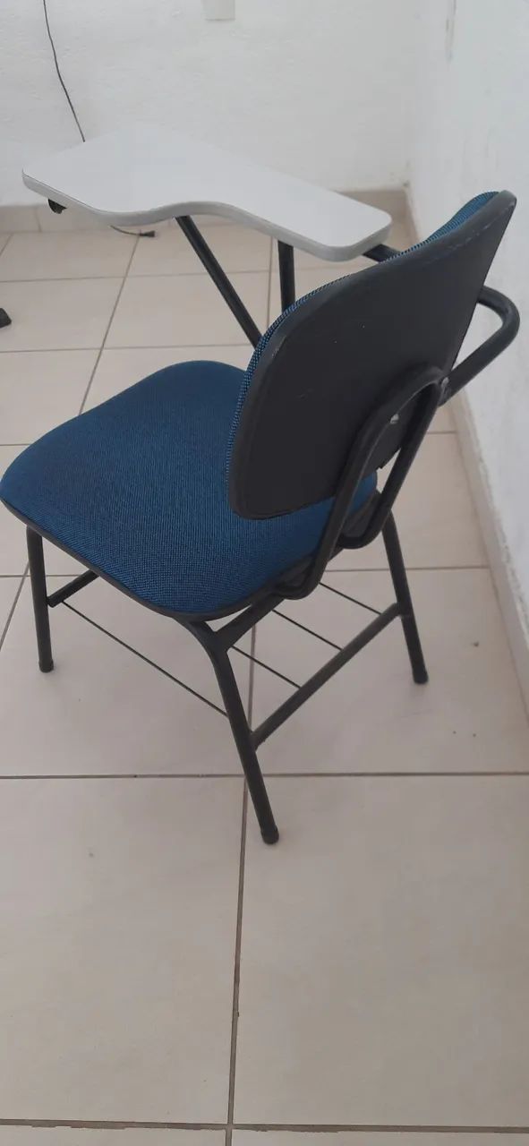 Vendo carteira escolar. - Foto 3