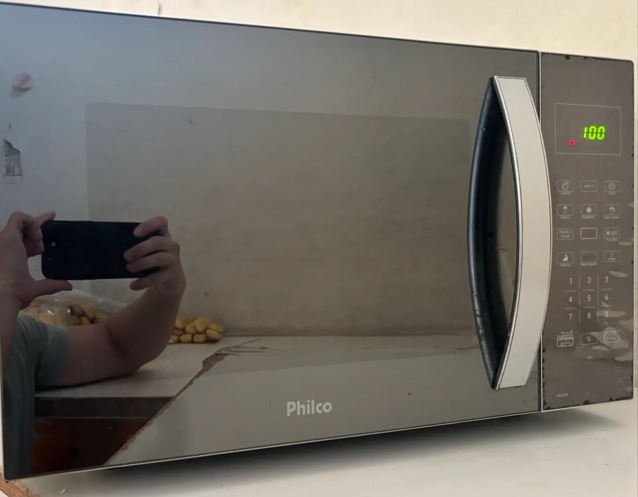 Microondas Philco espelhado