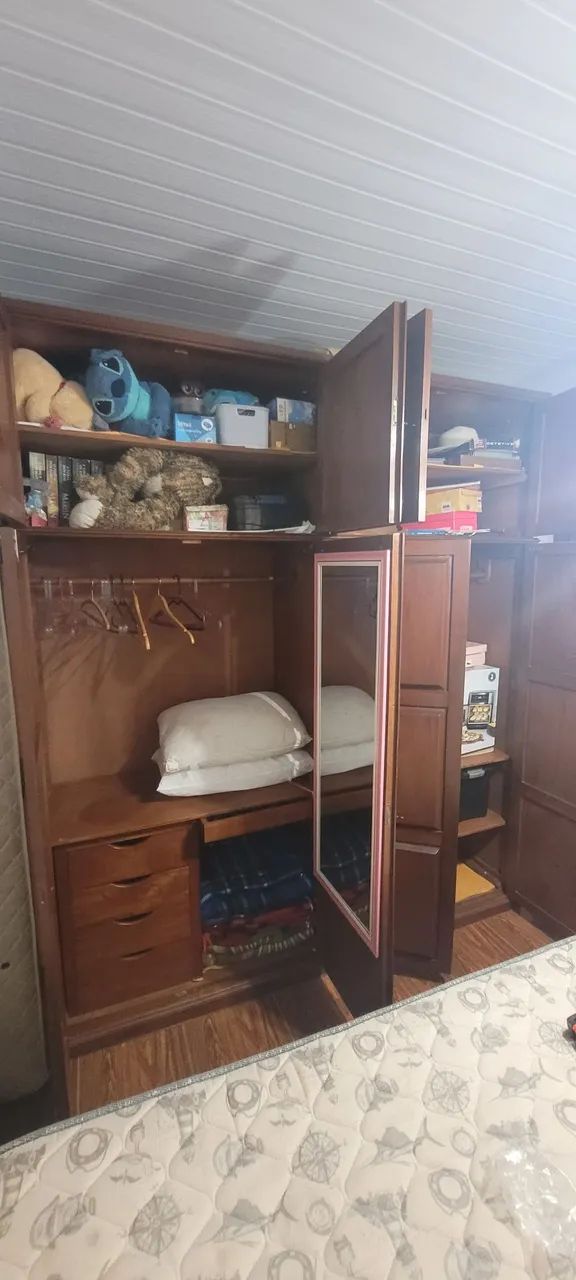 Guarda roupas duplex em madeira  - Foto 4