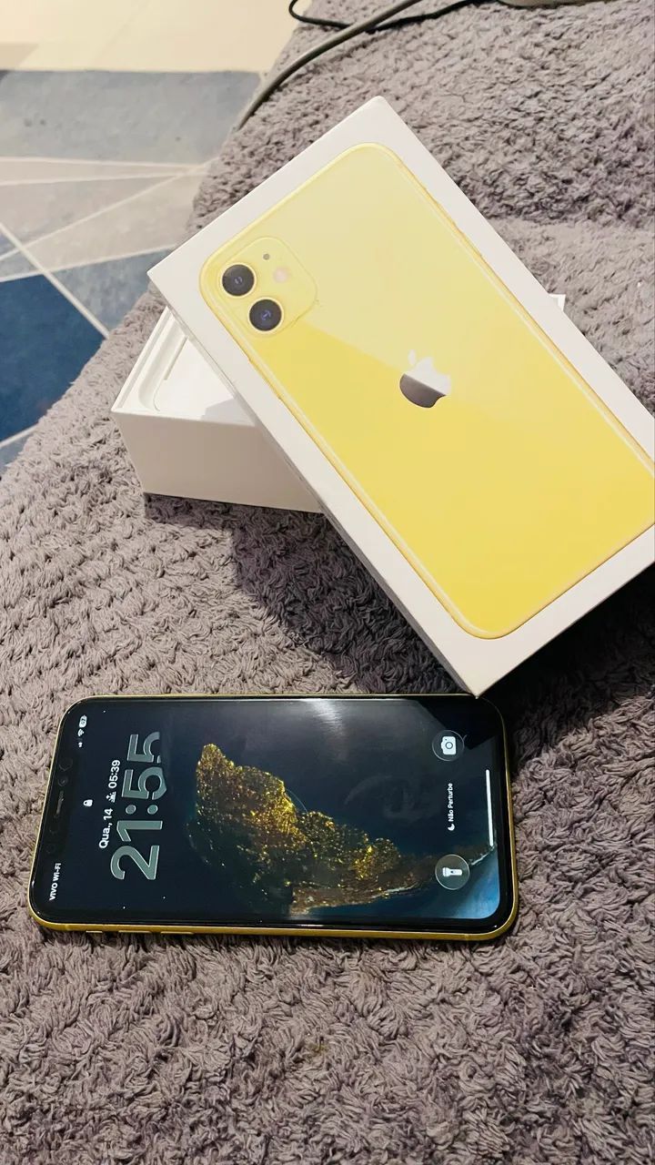 iPhone 11 - 64 gigas - Celulares e Smartphones - Ouro Fino, São