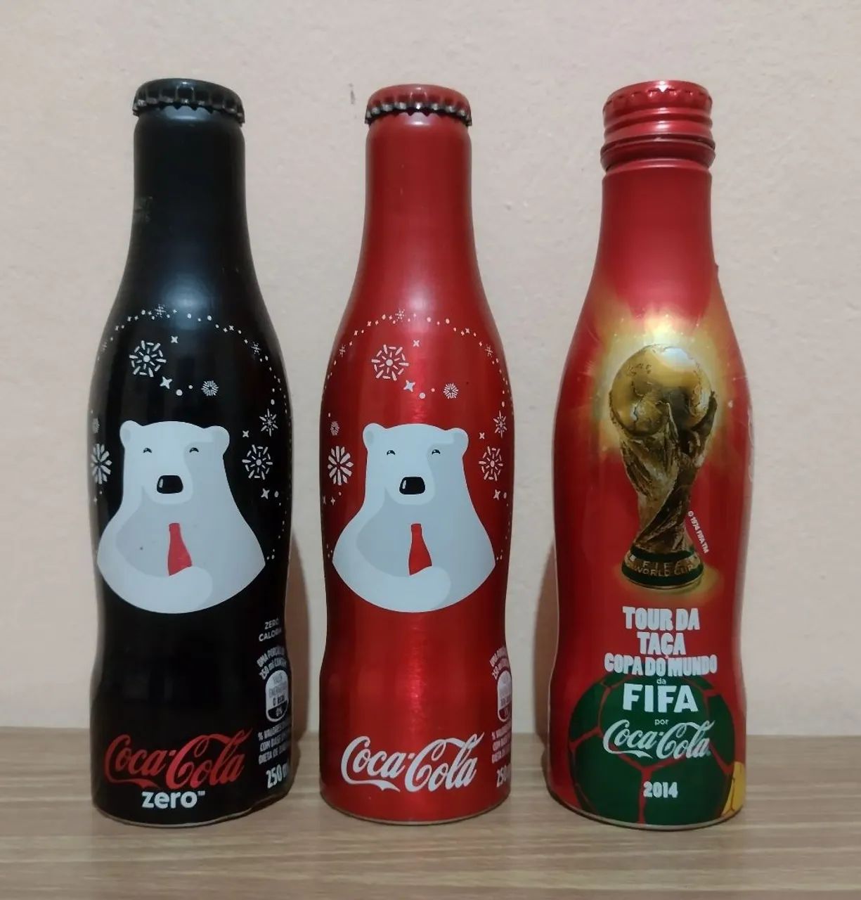 3 Garrafas Coca Cola + Lata e Copo Budweiser  - Foto 2