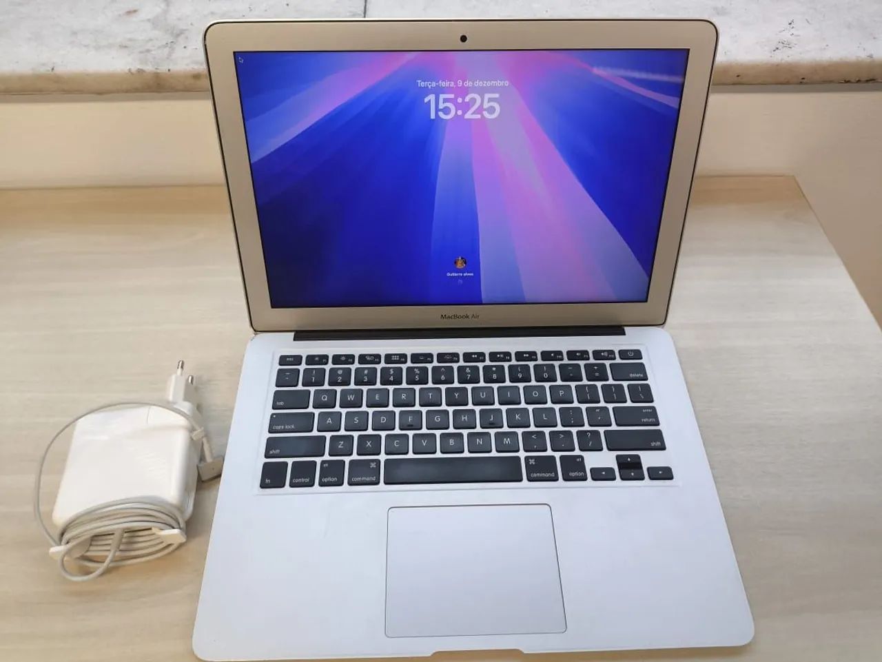 B*i様 macbookair 2015 A1466. i7. 8gb. 512 MacBook Air (13 polegadas, início de 2015) - Especificações