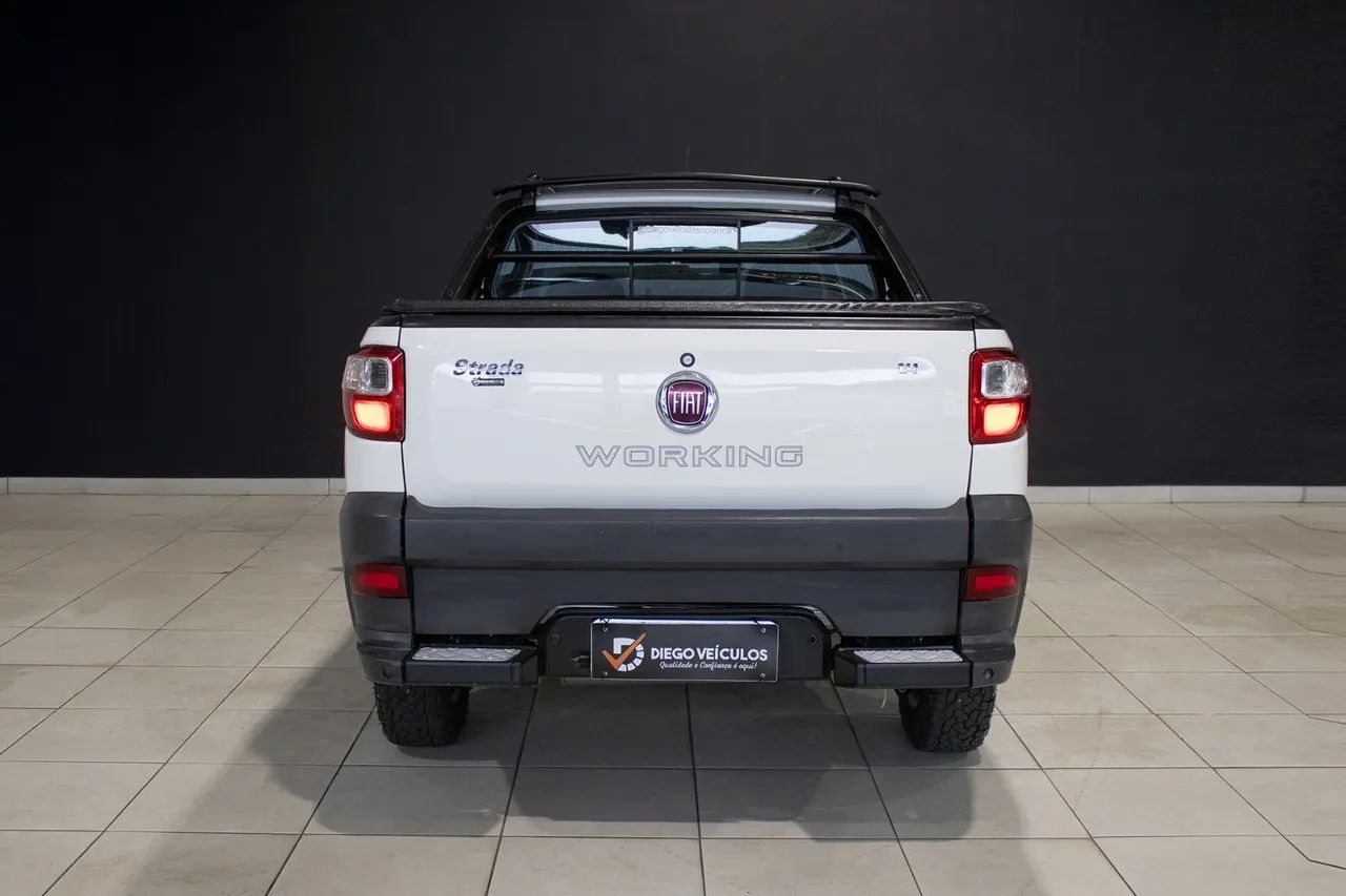 Fiat Strada Working Hard 1.4 Fire Flex 8V CD 2018 - Foto 3