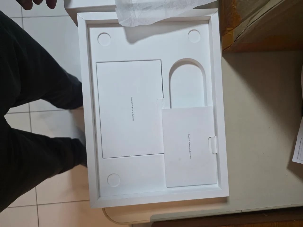 Caixa vazia macbook pro 14  A2442 - Foto 5