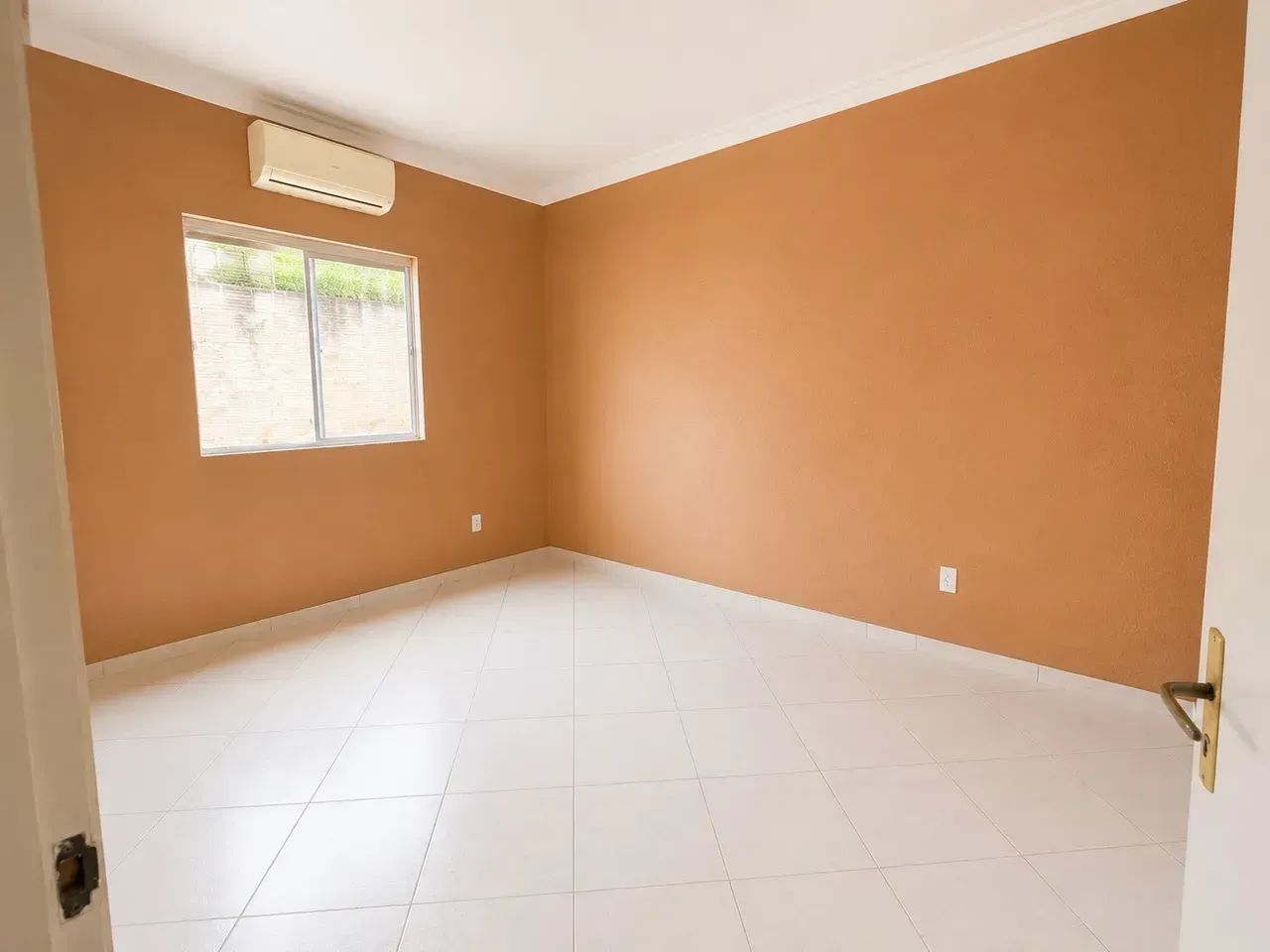 CASA Á VENDA NO GARROTE | CAUCAIA  COM DECK E PISCINA - Foto 5