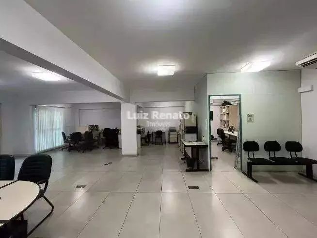 Prédio comercial com 920m² e 12 vagas de garagem no Prado - Foto 4