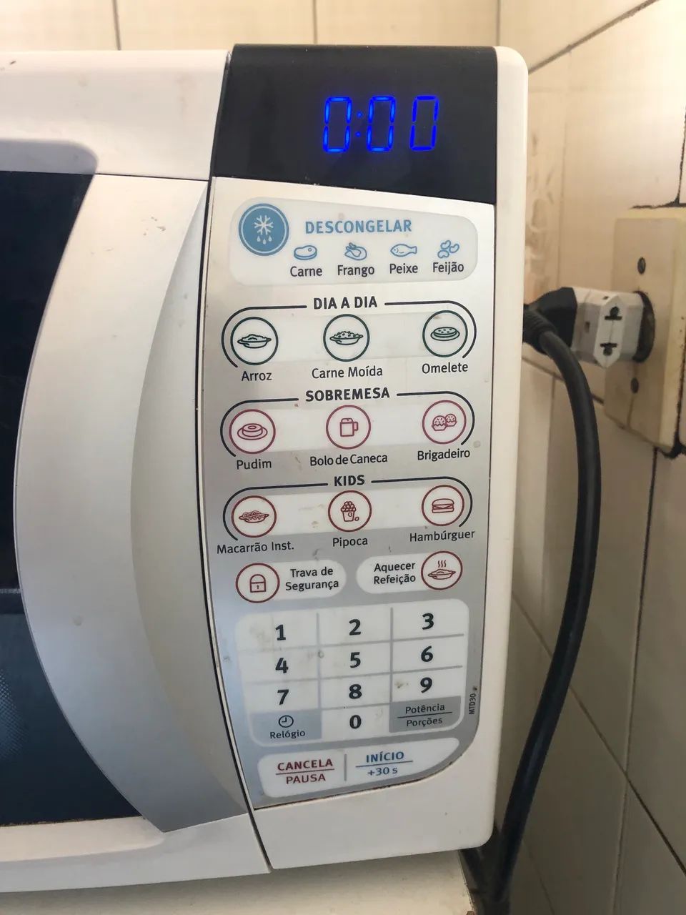 Micro-ondas 20l eletrolux - Foto 2