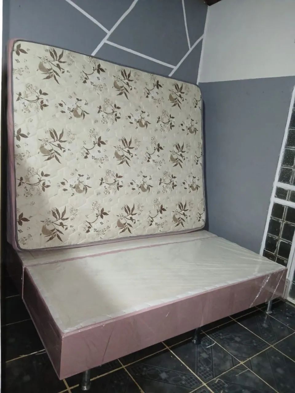 Cama Box Queen size base e colchão de molas ensacadas  - Foto 2