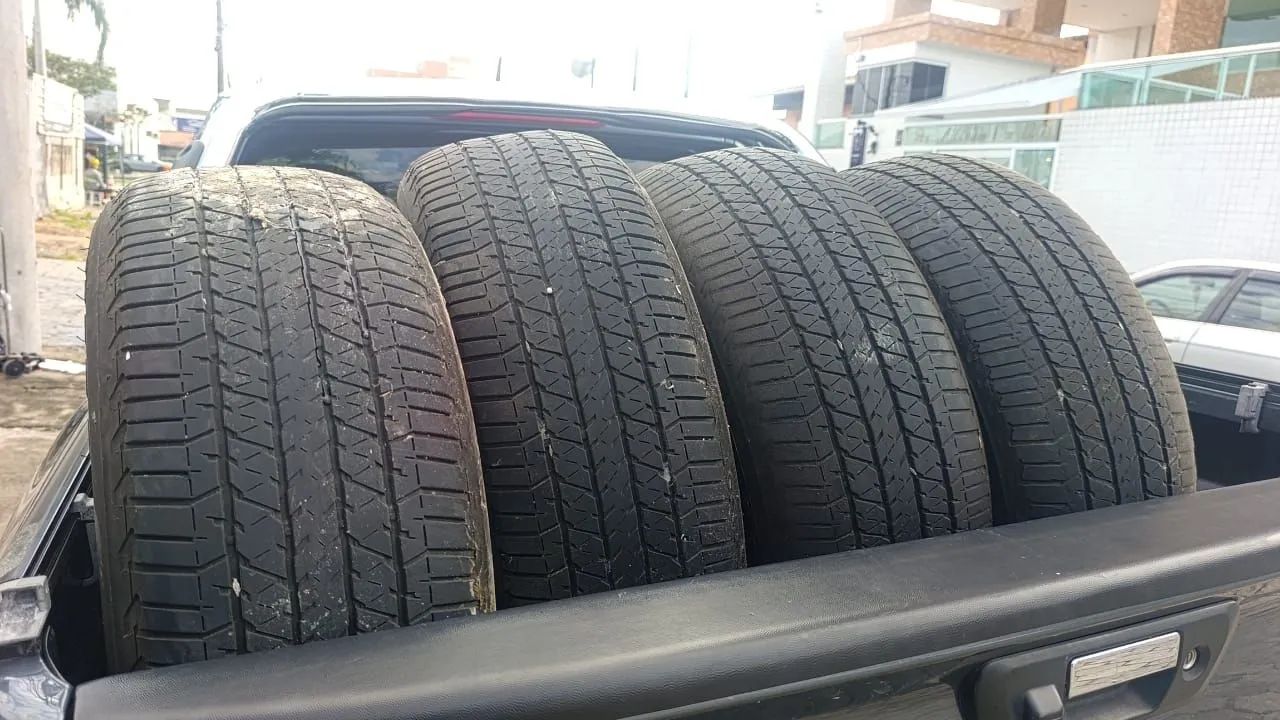 4 Pneus Bridgestone  - Foto 2