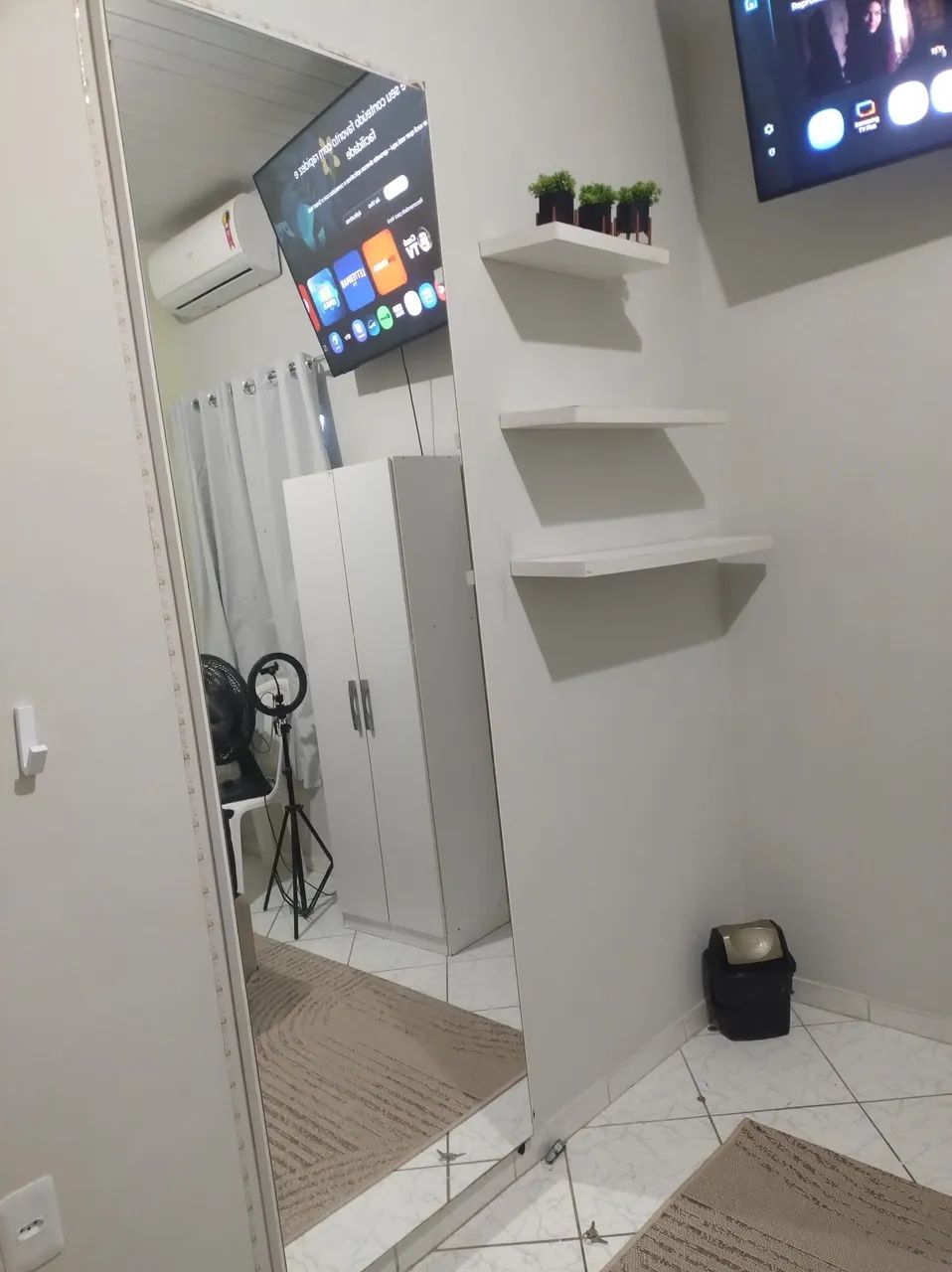 ALUGO QUARTO PARA MENINAS ( COROA DO MEIO) - Foto 3
