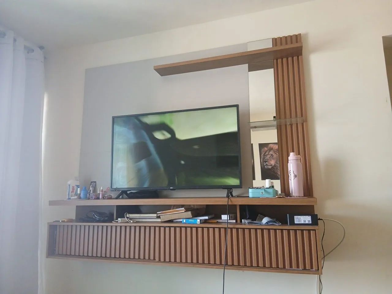 Vendo painel suspenso