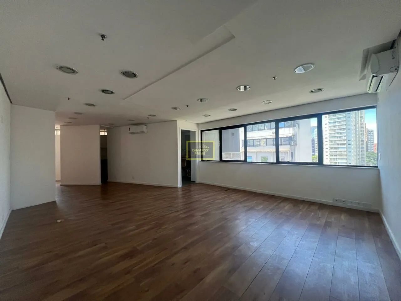 Conjunto Comercial Para Locação Na Liberdade