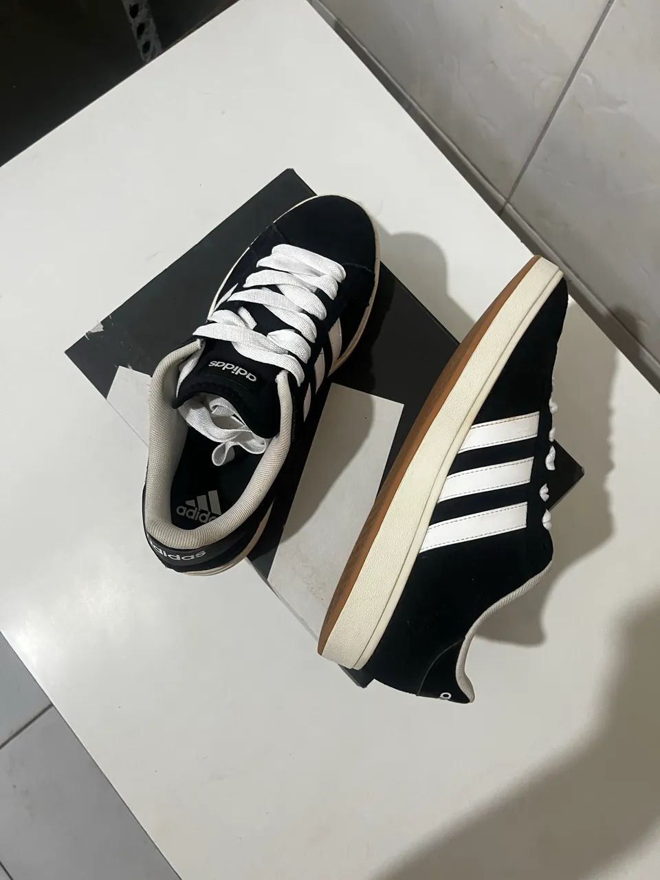 tênis adidas original número 41 - Foto 5