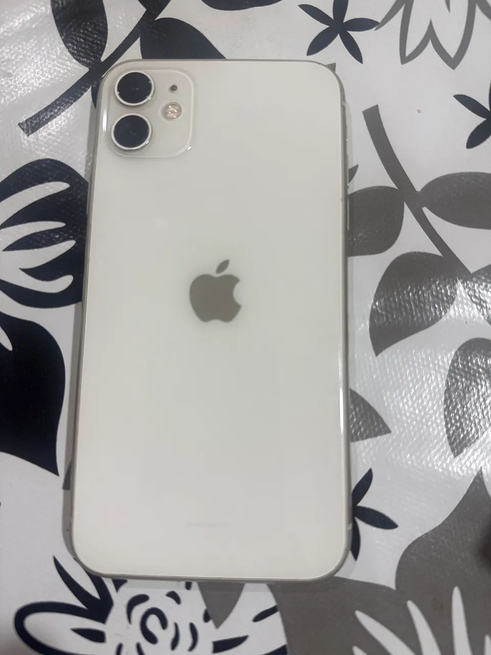 iPhone 11 128 branco  - Foto 2