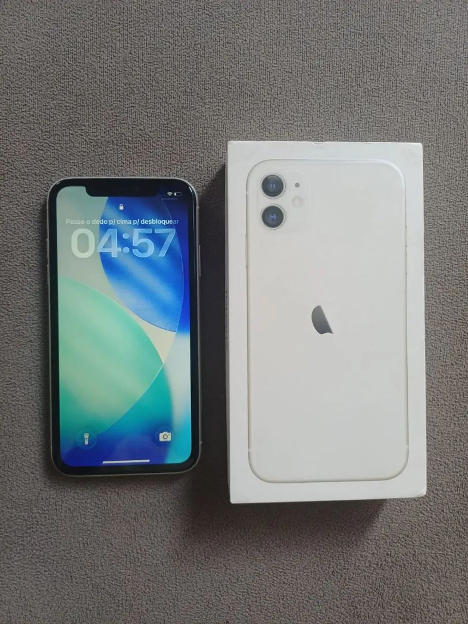 iPhone 11 com 128GB 