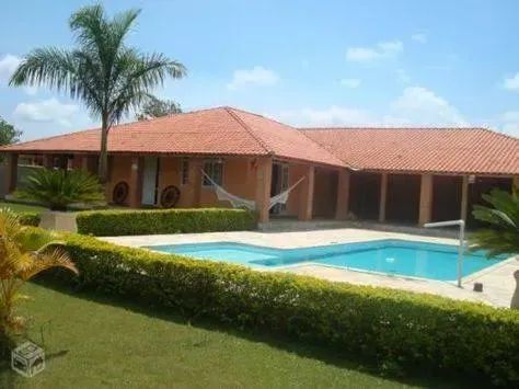 TERRENO E CONSTRUÇÃO PLANEJADA EM IGARATÁ