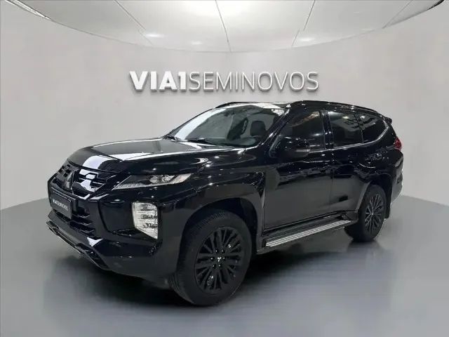 Mitsubishi Pajero 2025
