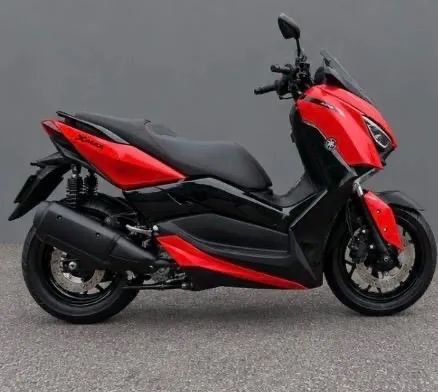 X max 2024 yahama - Foto 3