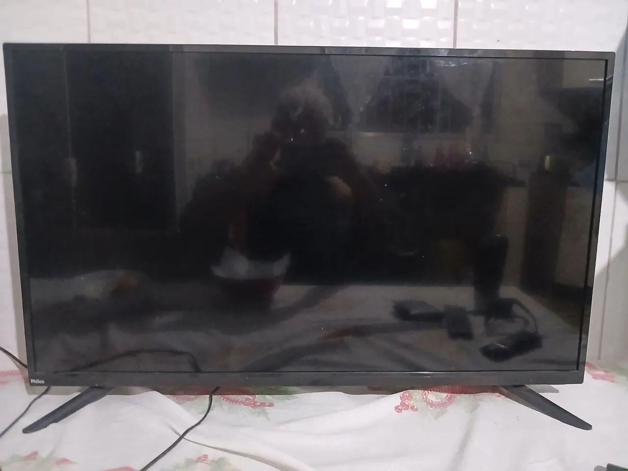 Vende-se TV philco 40 polegadas 