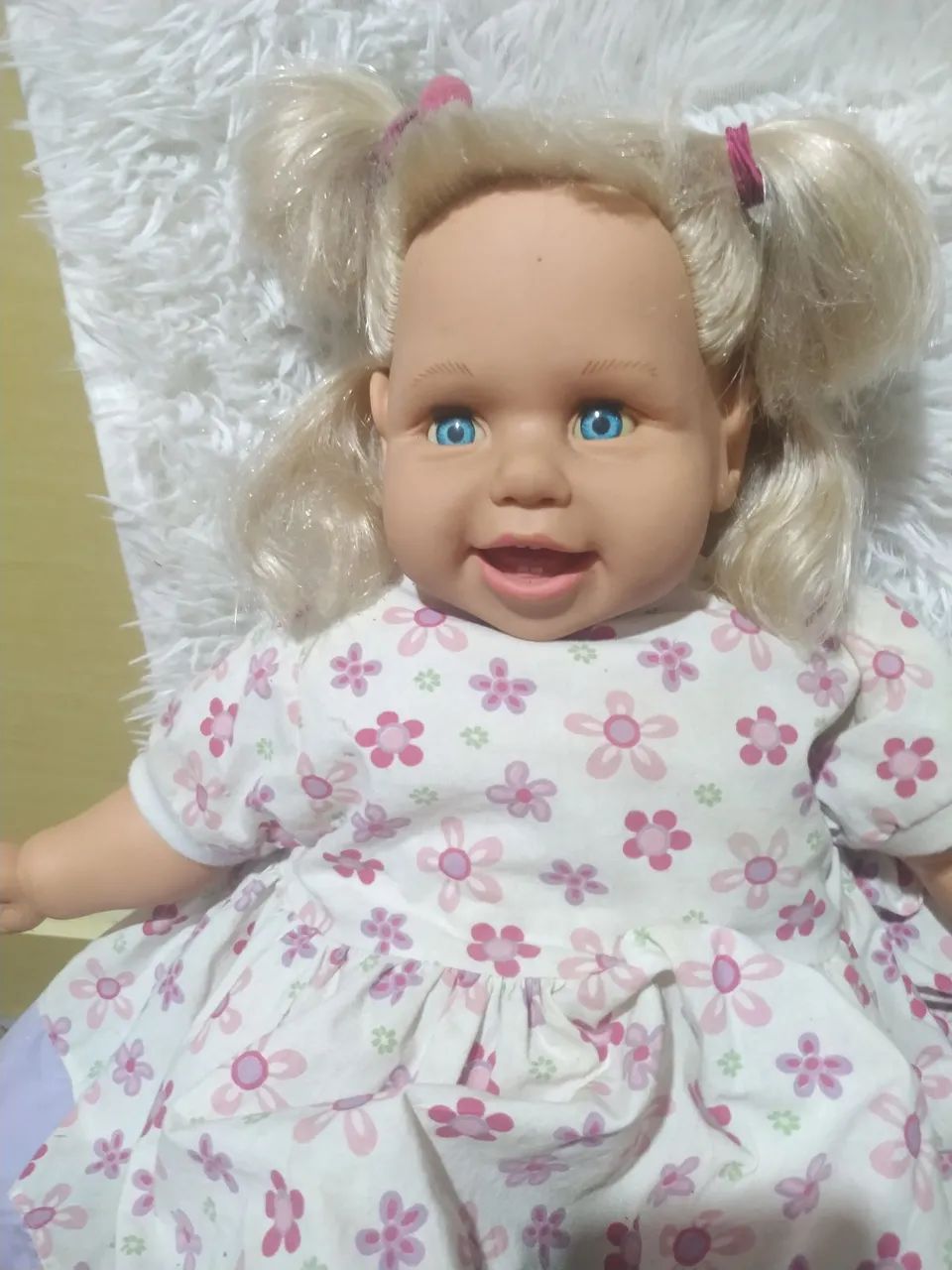 Boneca antiga rose ring