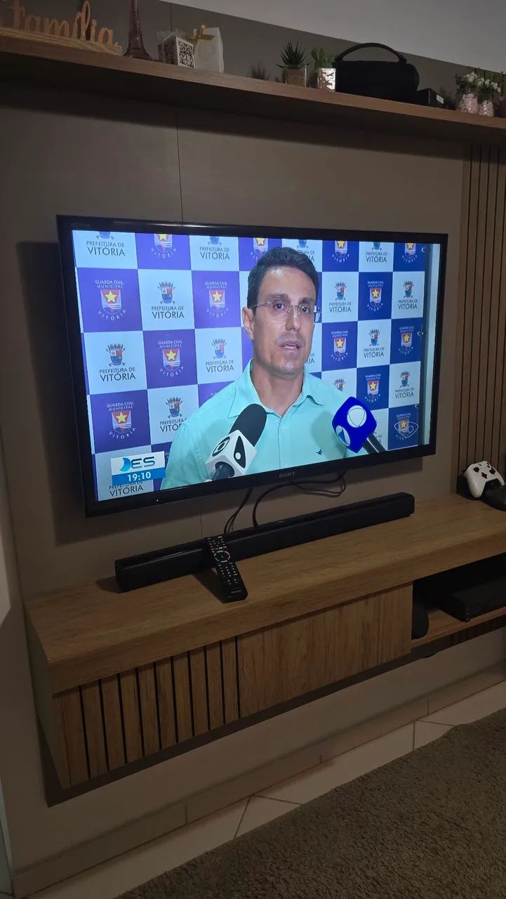 Vendo TV 48 polegadas Sony - Foto 2