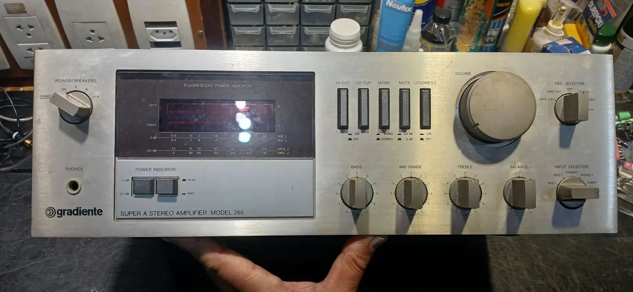 Amplificador Gradiente modelo 246 raríssimo!