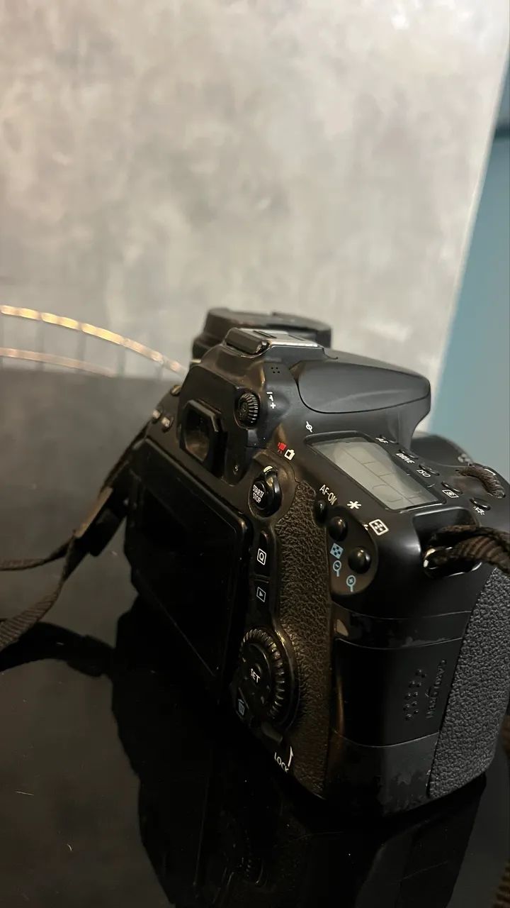 Canon EOS 70D - Foto 2