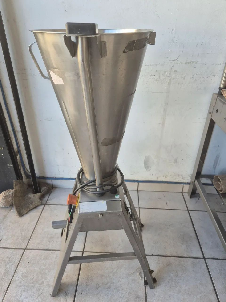 LIQUIDIFICADOR SKYMSEN - Foto 3