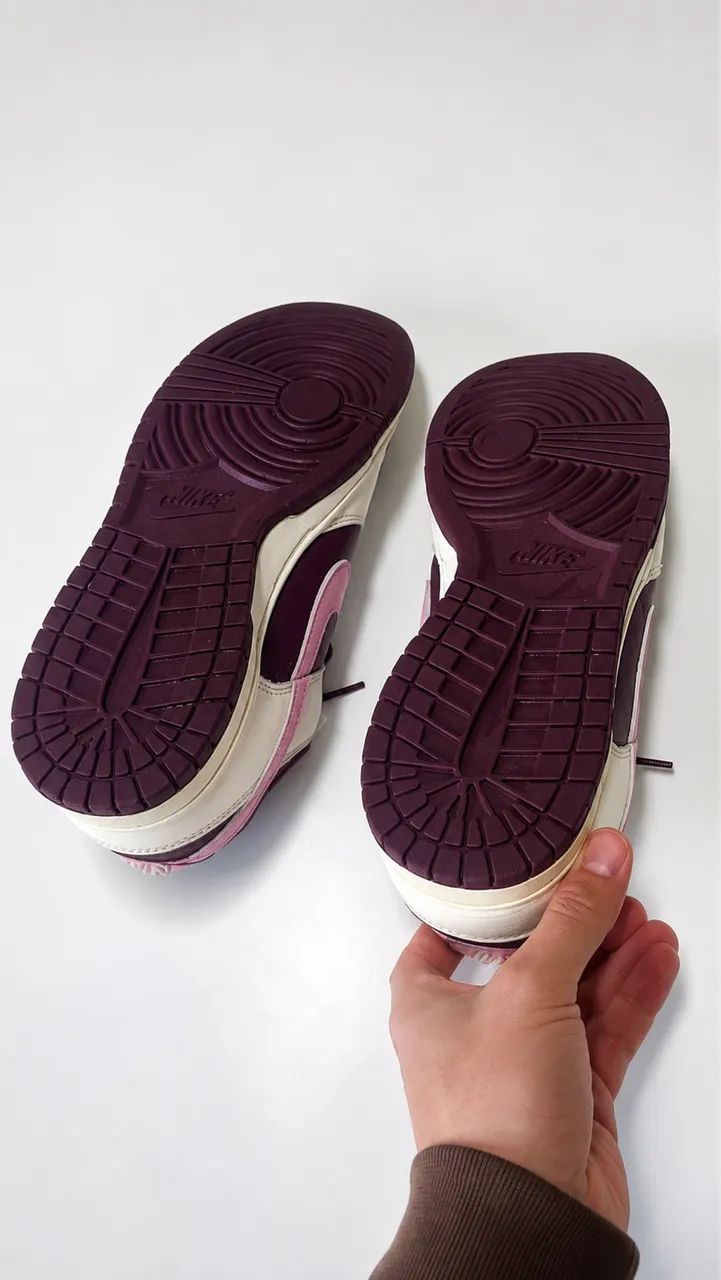 Nike Dunk Low Premium Valentine's Day Vermelho Vinho  - Foto 2