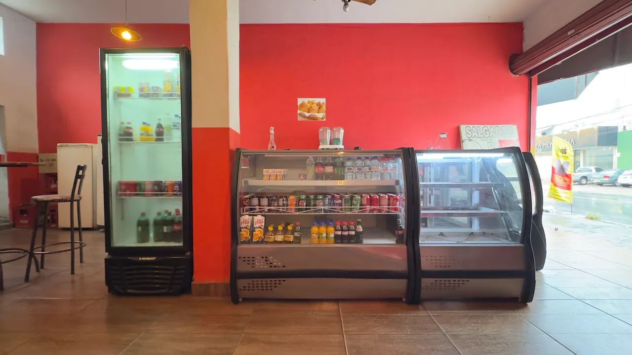VENDE SE LANCHONETE EXCELENTE PONTO!  - Foto 3