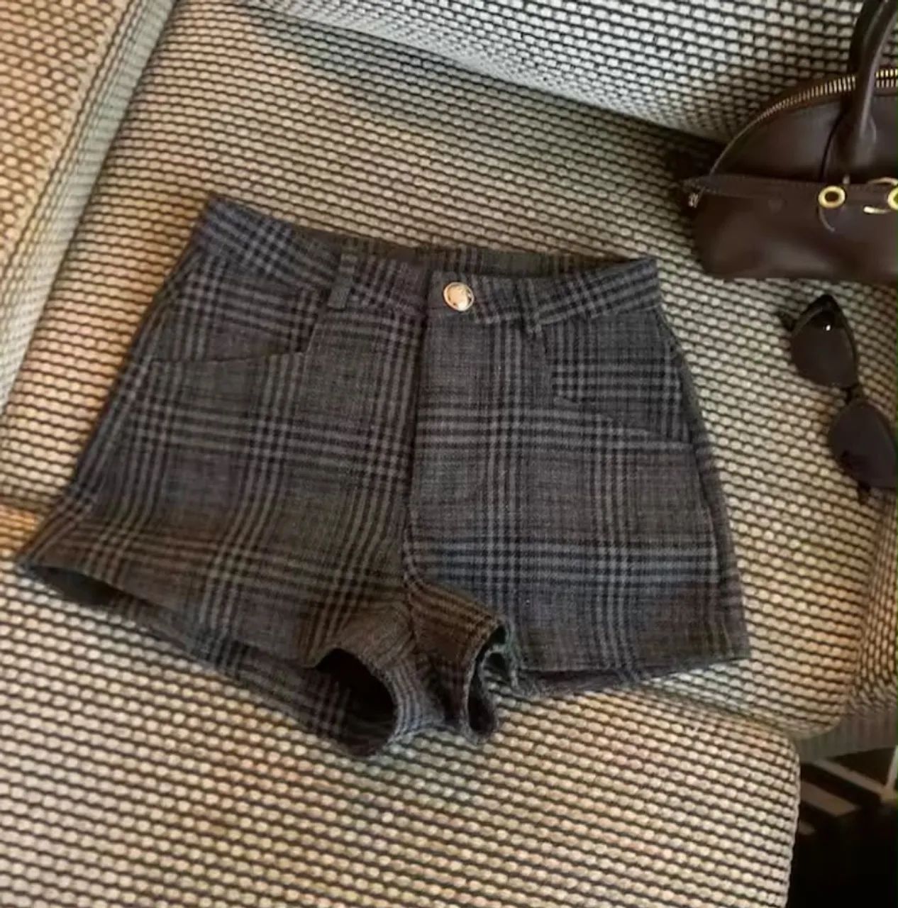 SHORT 
