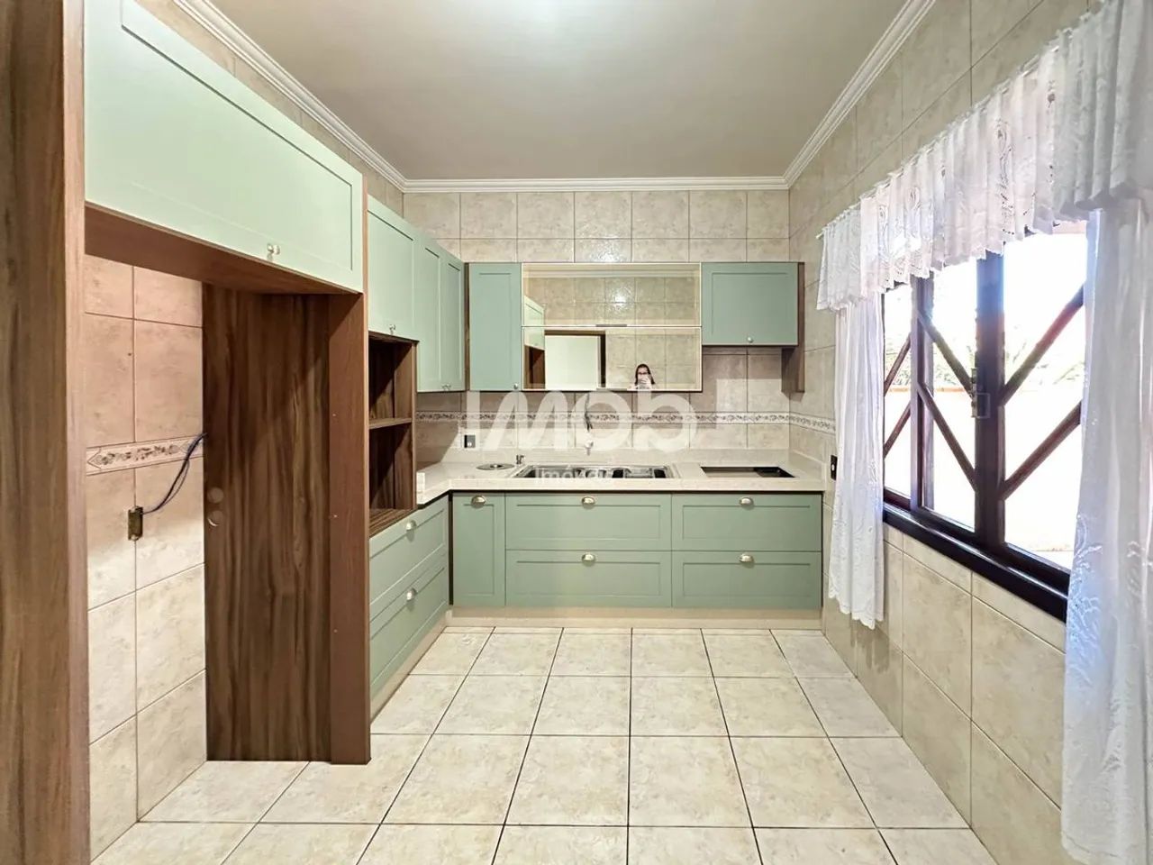 CASA COM SUÍTE + 4 QUARTOS, CENTENÁRIO - Foto 3