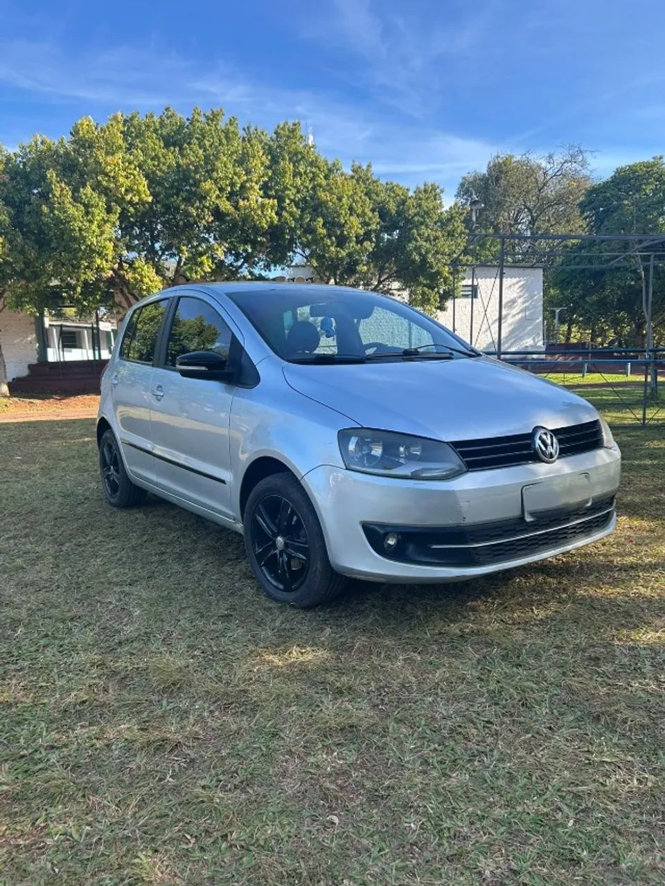 Volkswagen Fox Fox 1.0 Mi Total Flex 8V 5p 2012