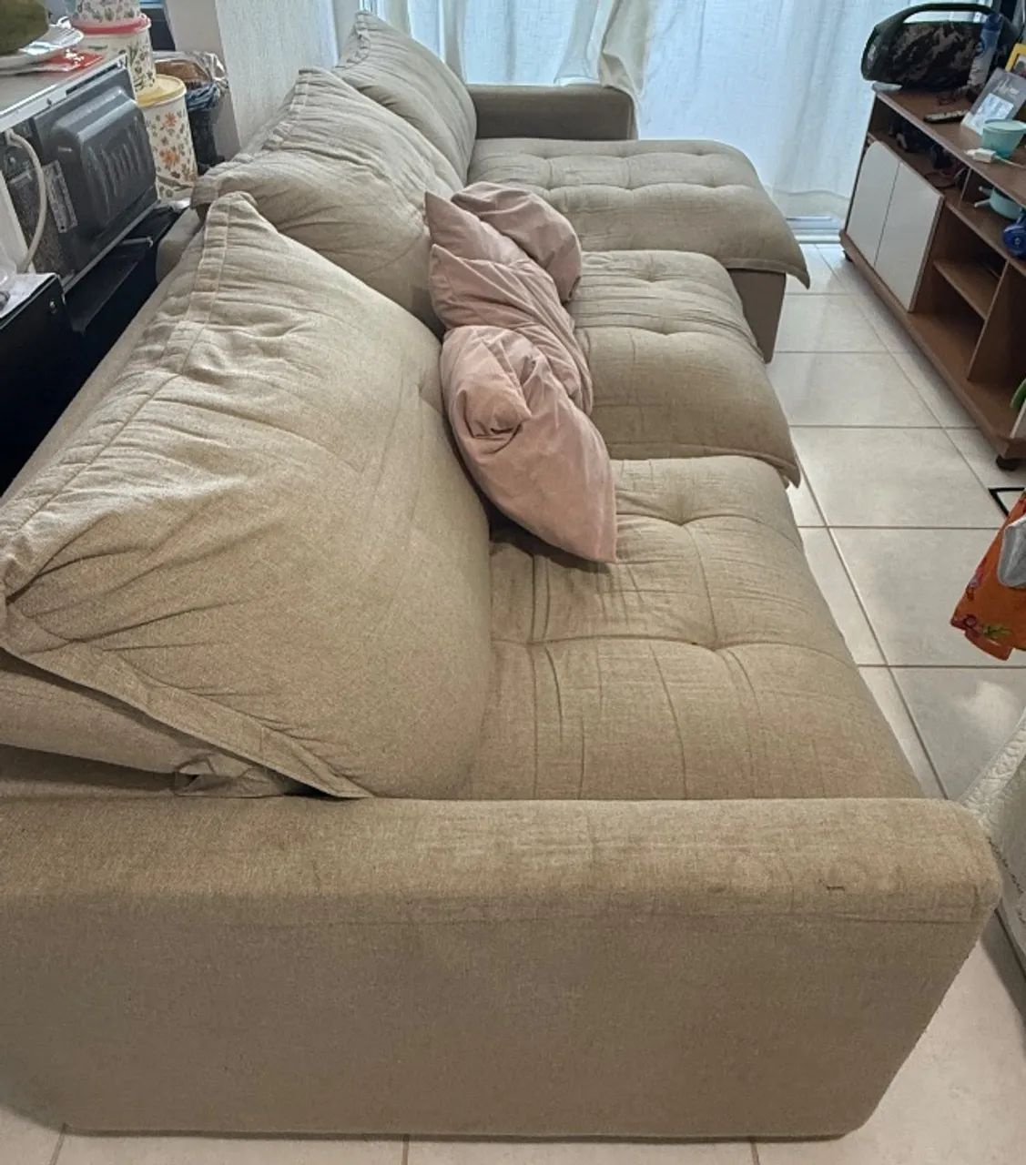 Sofá cama grande e confortável 