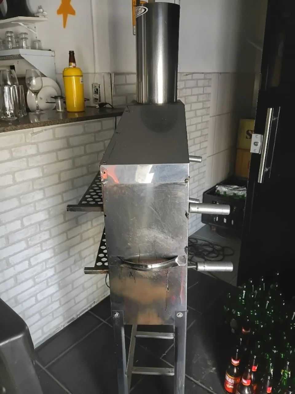 Churrasqueira  em ótimo estado 