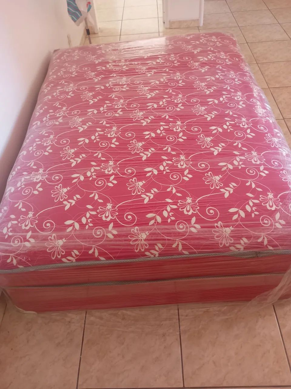 vendo cama box casal nova  - Foto 2