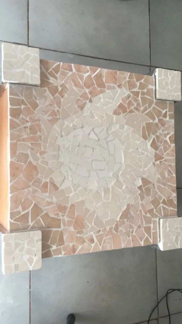 mesa de centro com mosaico - Foto 2
