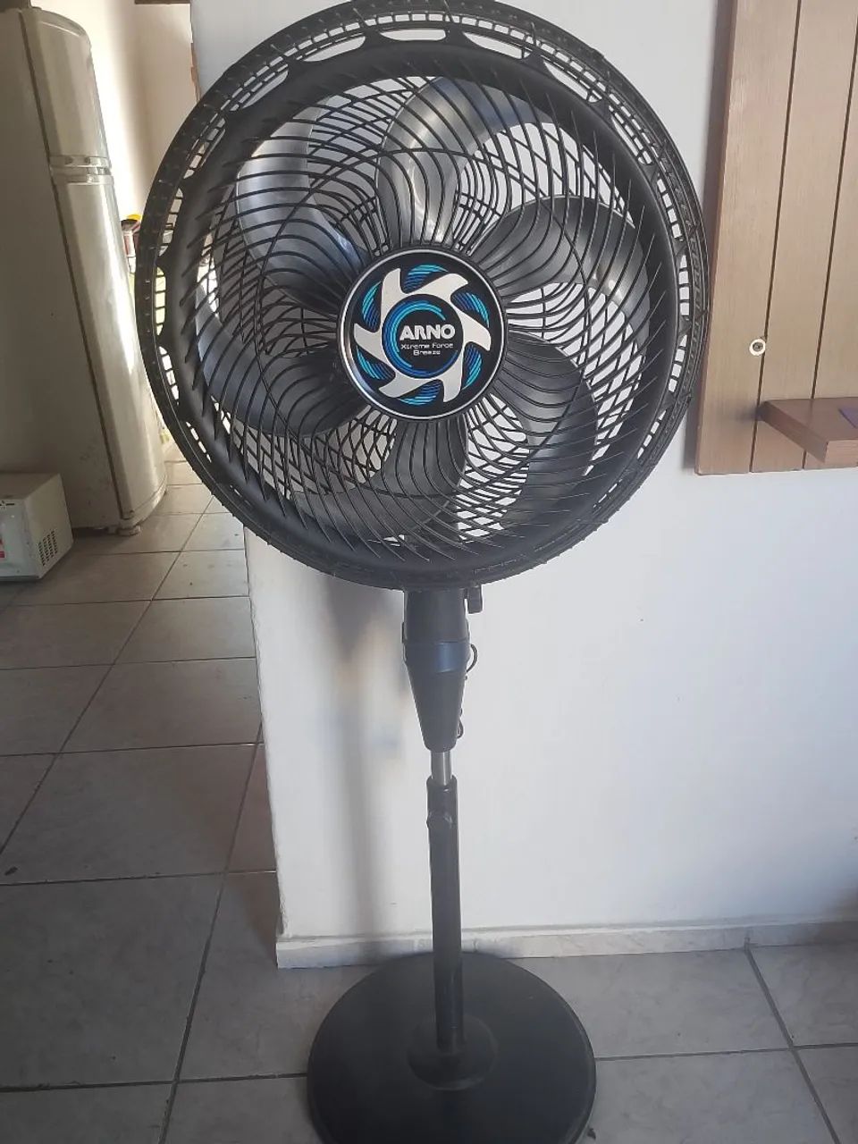 Ventilador Arno 40cm coluna 