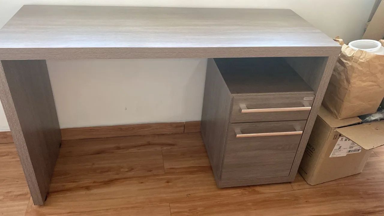 Escrivaninha nova  - Foto 2